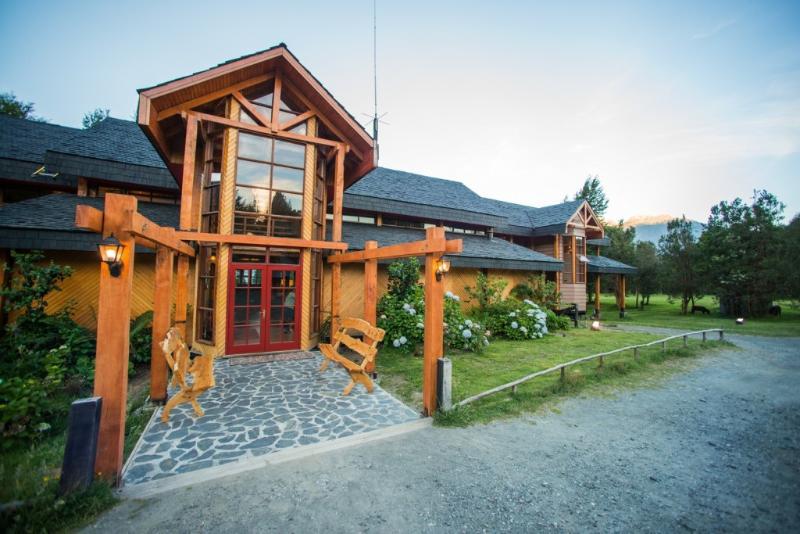 Yelcho En La Patagonia Hotel Coyhaique Eksteriør billede